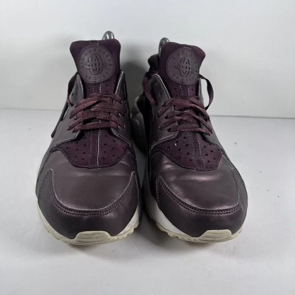 Nike Air Huarache Metallic Mahogany Athletic Shoes Sneakers Women's Size 9 - Picture 2 of 8